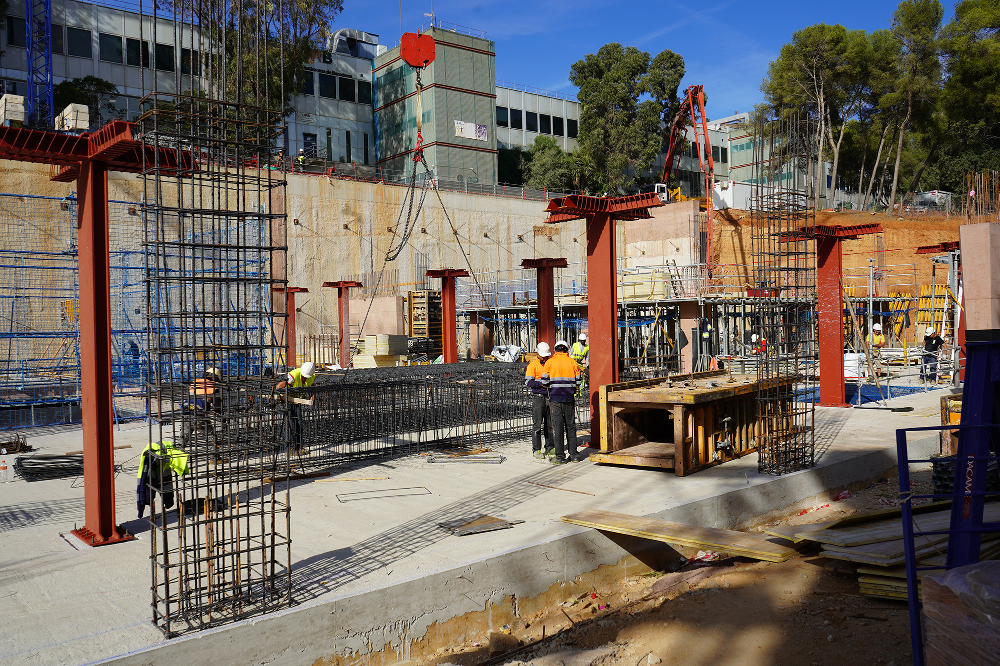 Obres nou edifici de recerca Vall d'Hebron