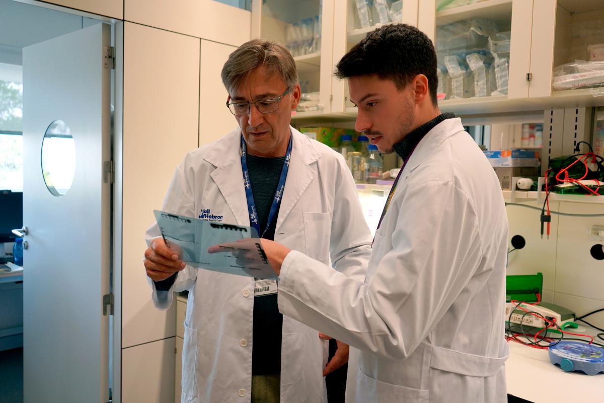 Dr. José Miguel Lizcano i Dr. Sergio Espinosa