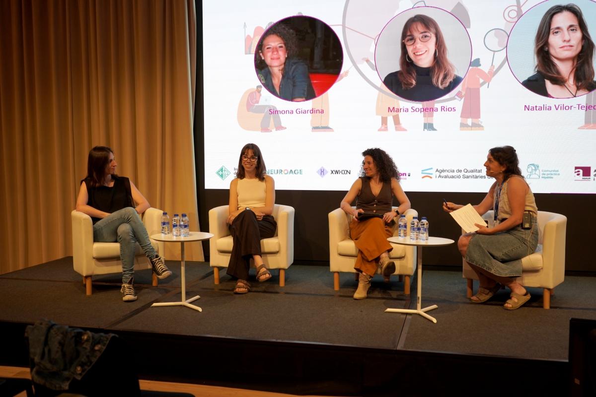 Taula rodona amb les ponents de la jornada de perspectiva de gènere en recerca amb dades
