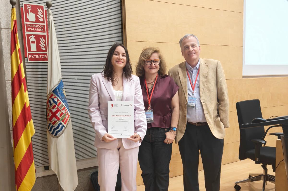 Dra. Julia Hernández Baixauli a l'entrega de l'ajut