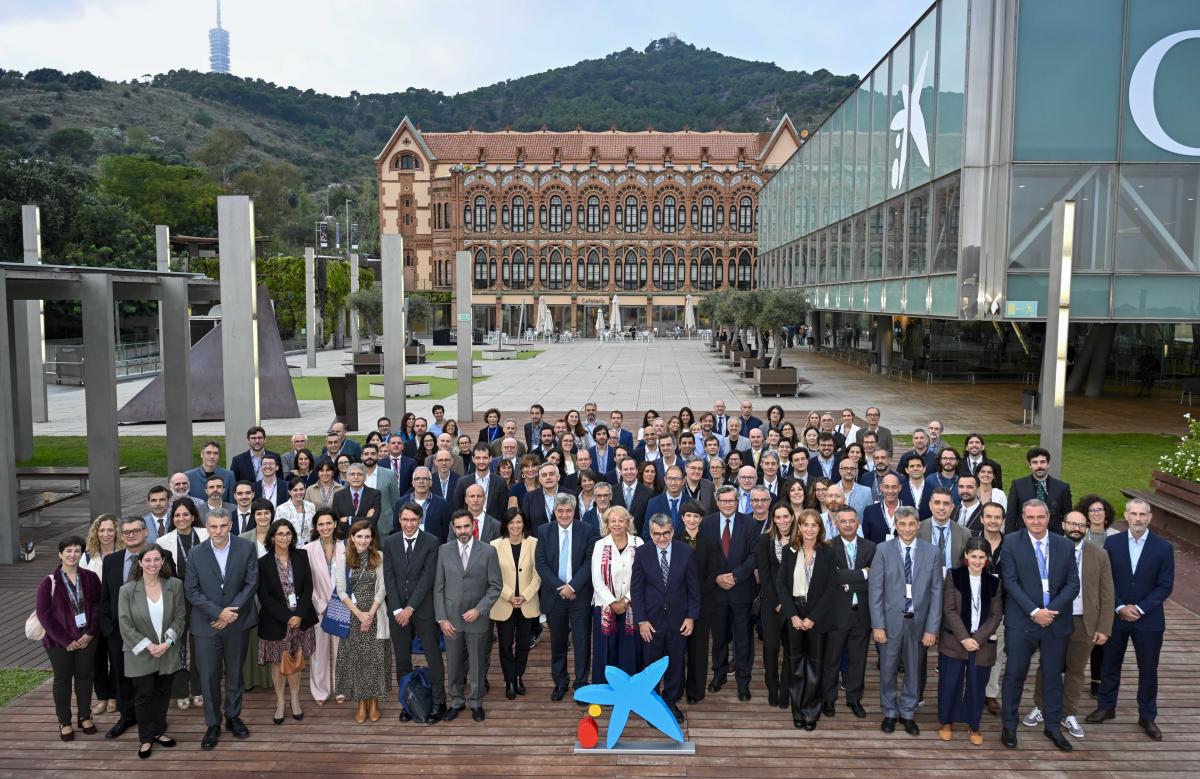 Group photo of the projects selected by the "la Caixa" Foundation