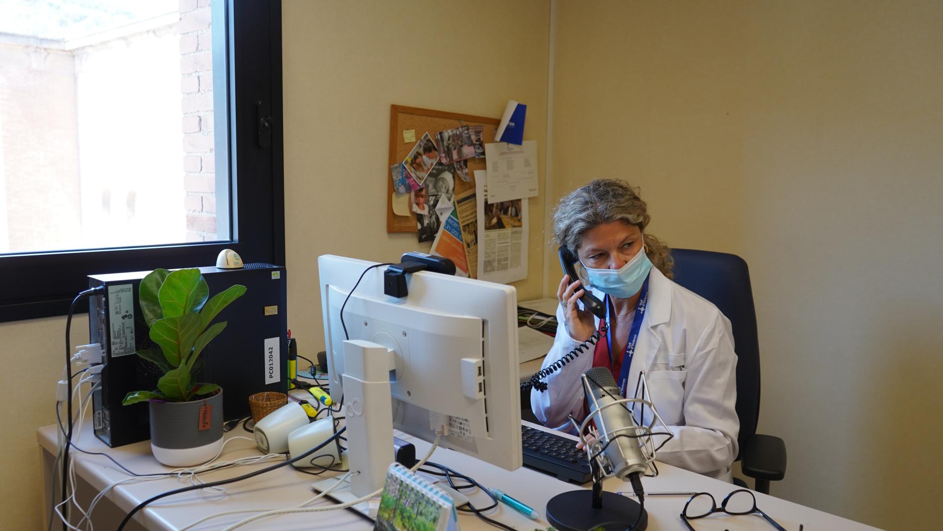 Montserrat Martínez, Adjunta a la Direcció d'Infermeria i responsable de la Unitat de Gestió de Coneixement i Avaluació