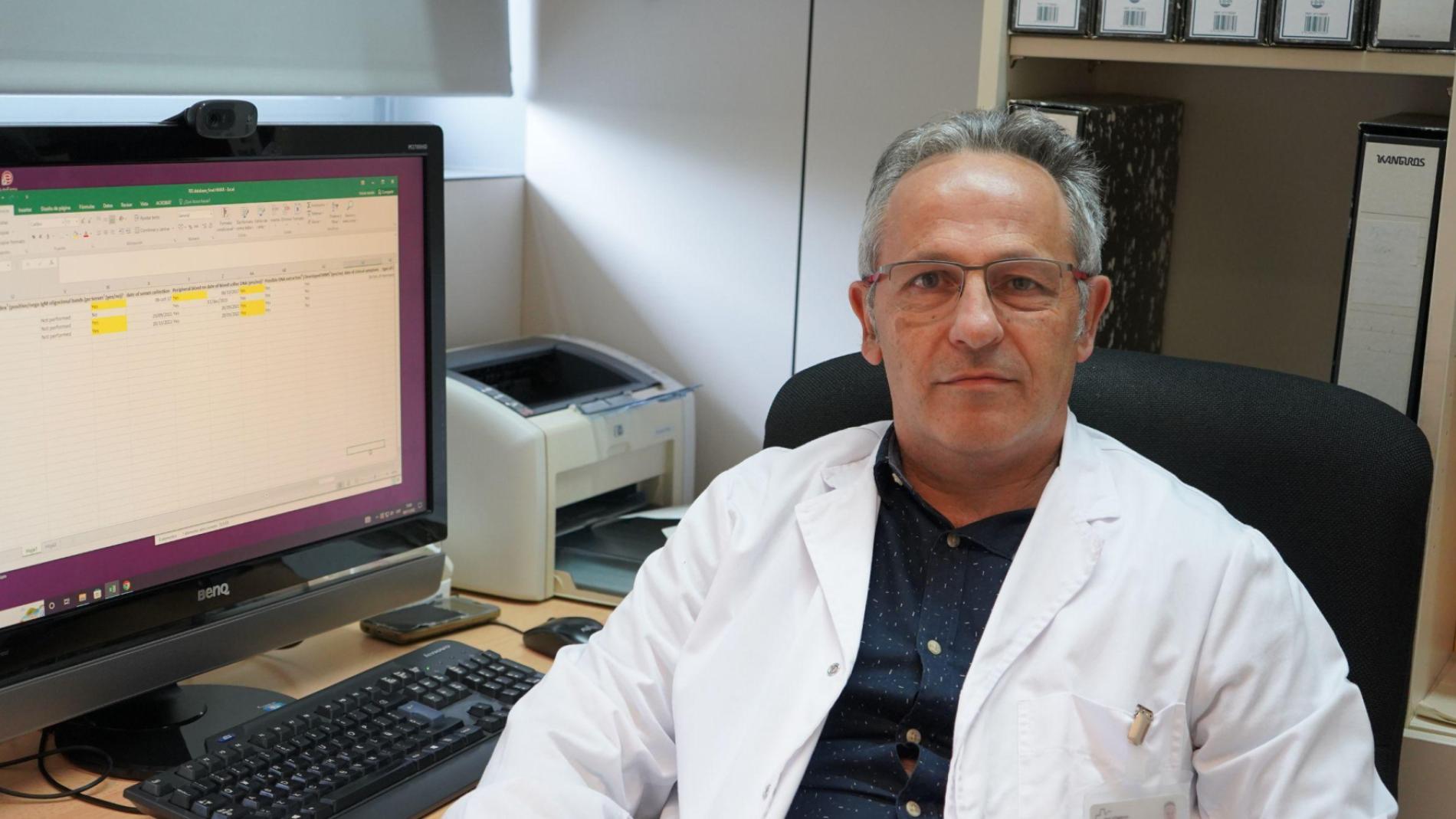 Manuel-Comabella-laboratori