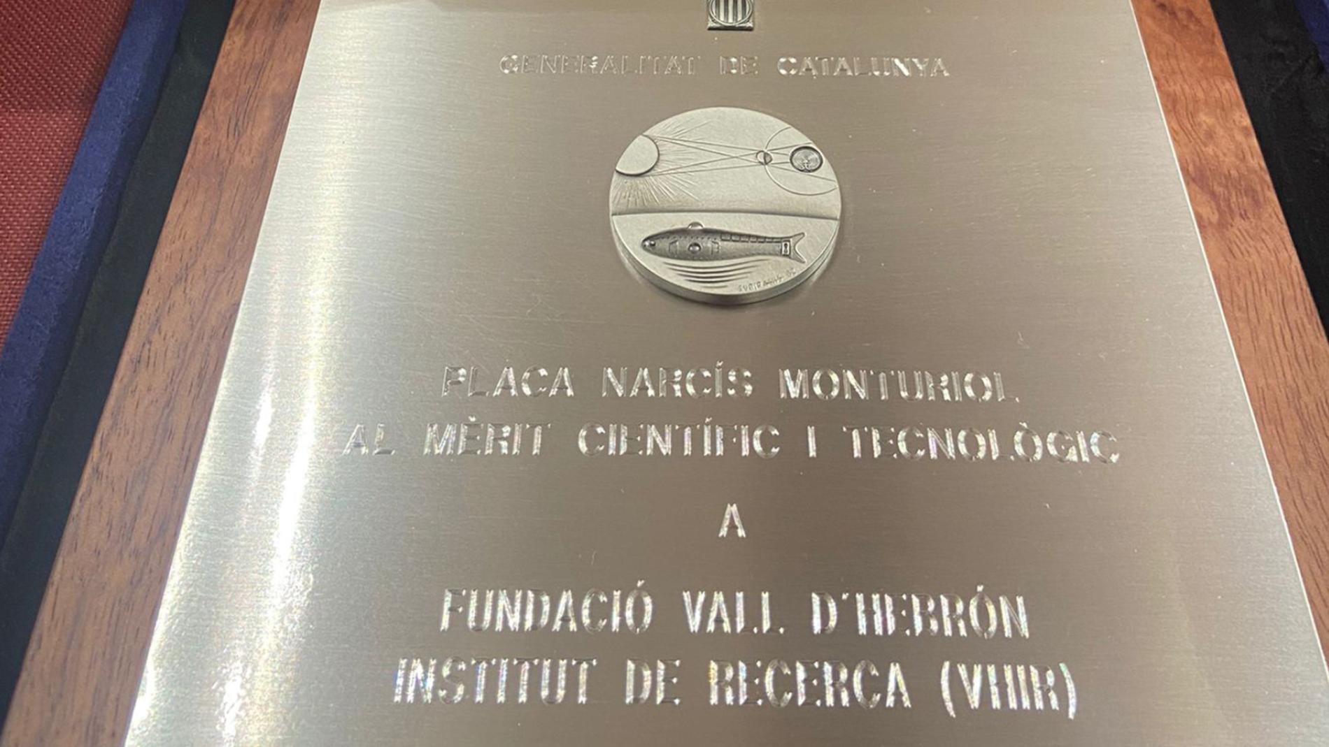 Placa Narcís Monturiol al VHIR