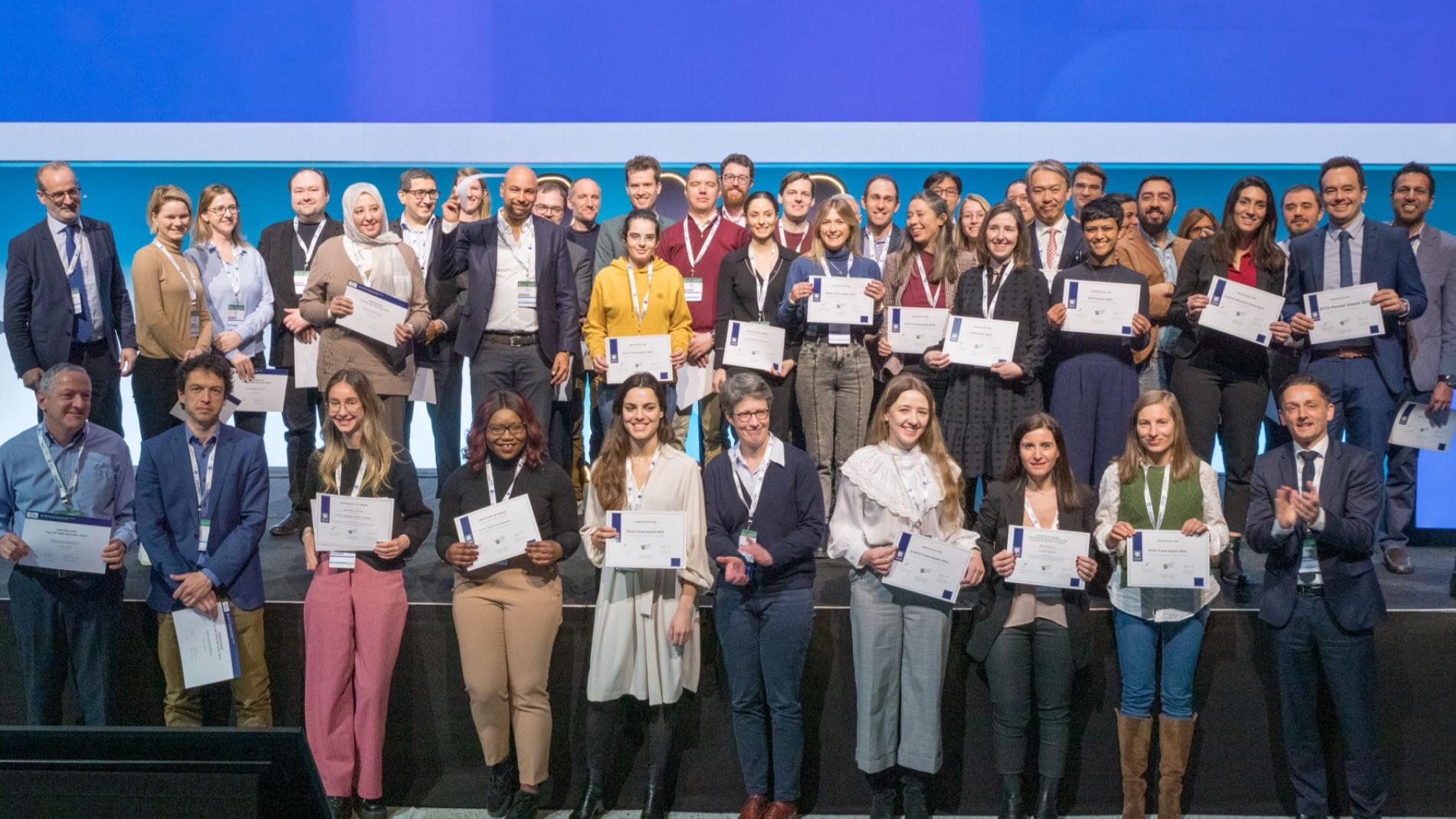 Tots els premiats amb una beca a la conferència ECCO