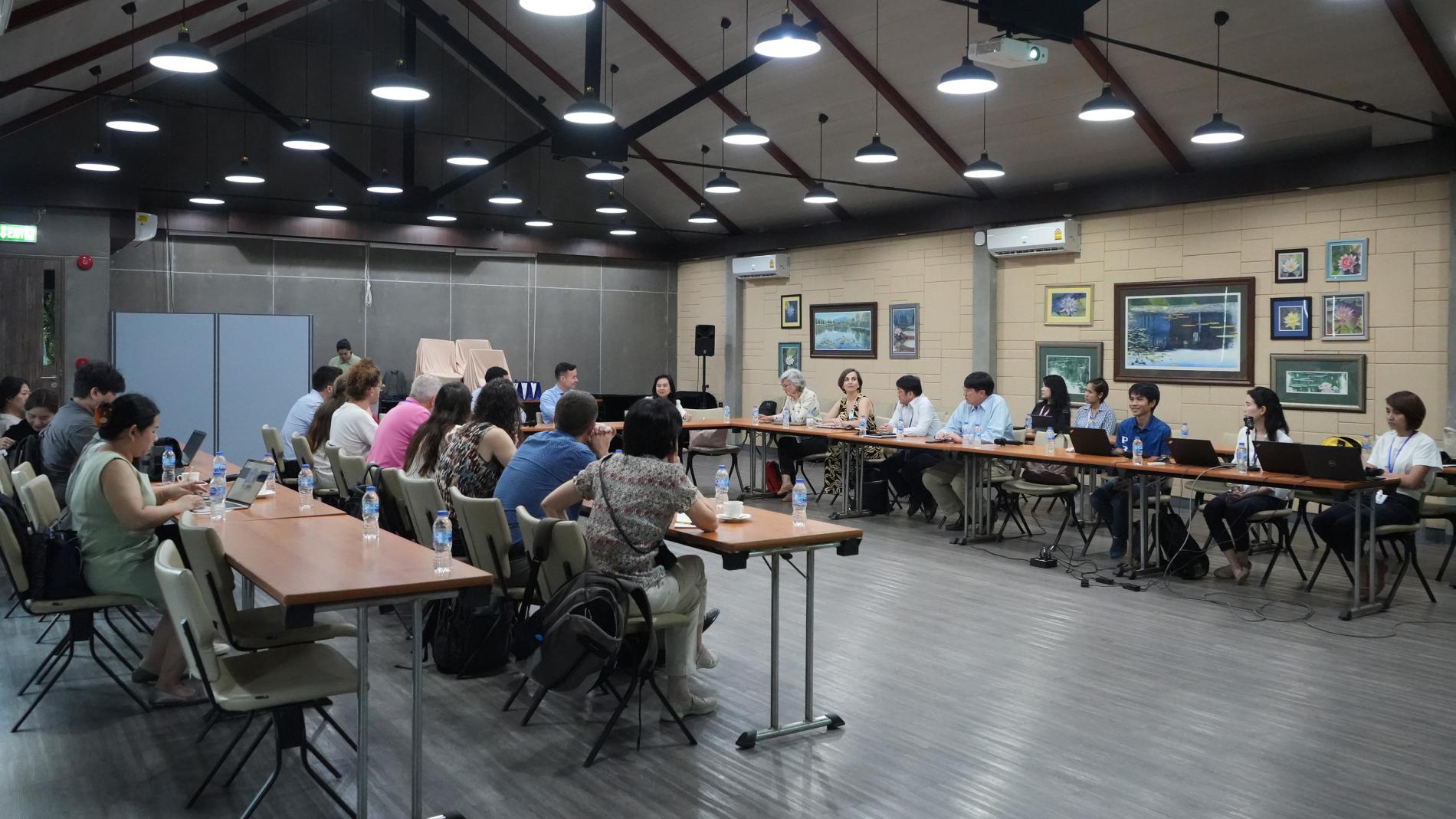 Visita de la delegació espanyola a Siam Bioscience