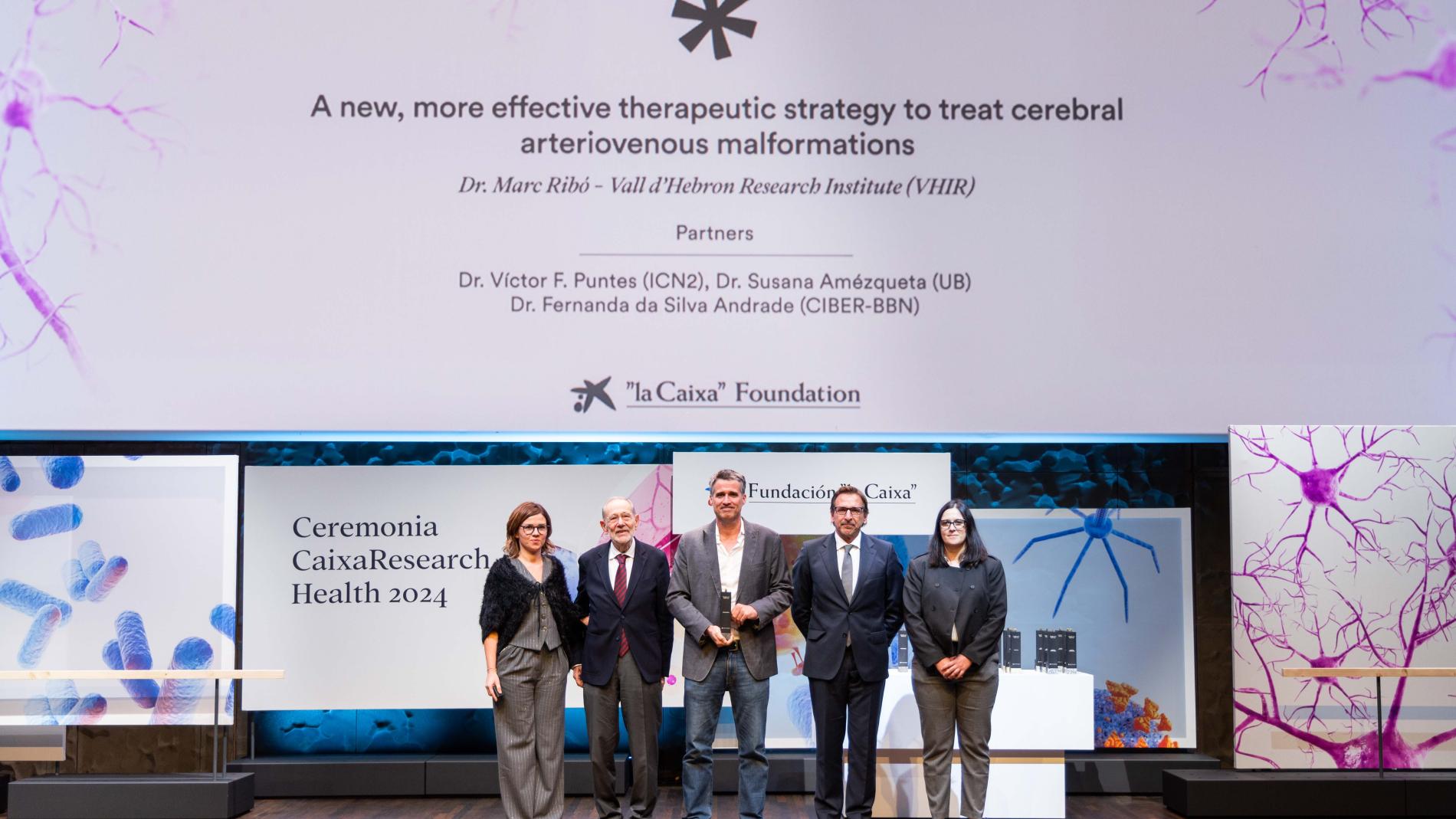 Equip del projecte seleccionat a la convocatòria CaixaResearch d'Investigació en Salut