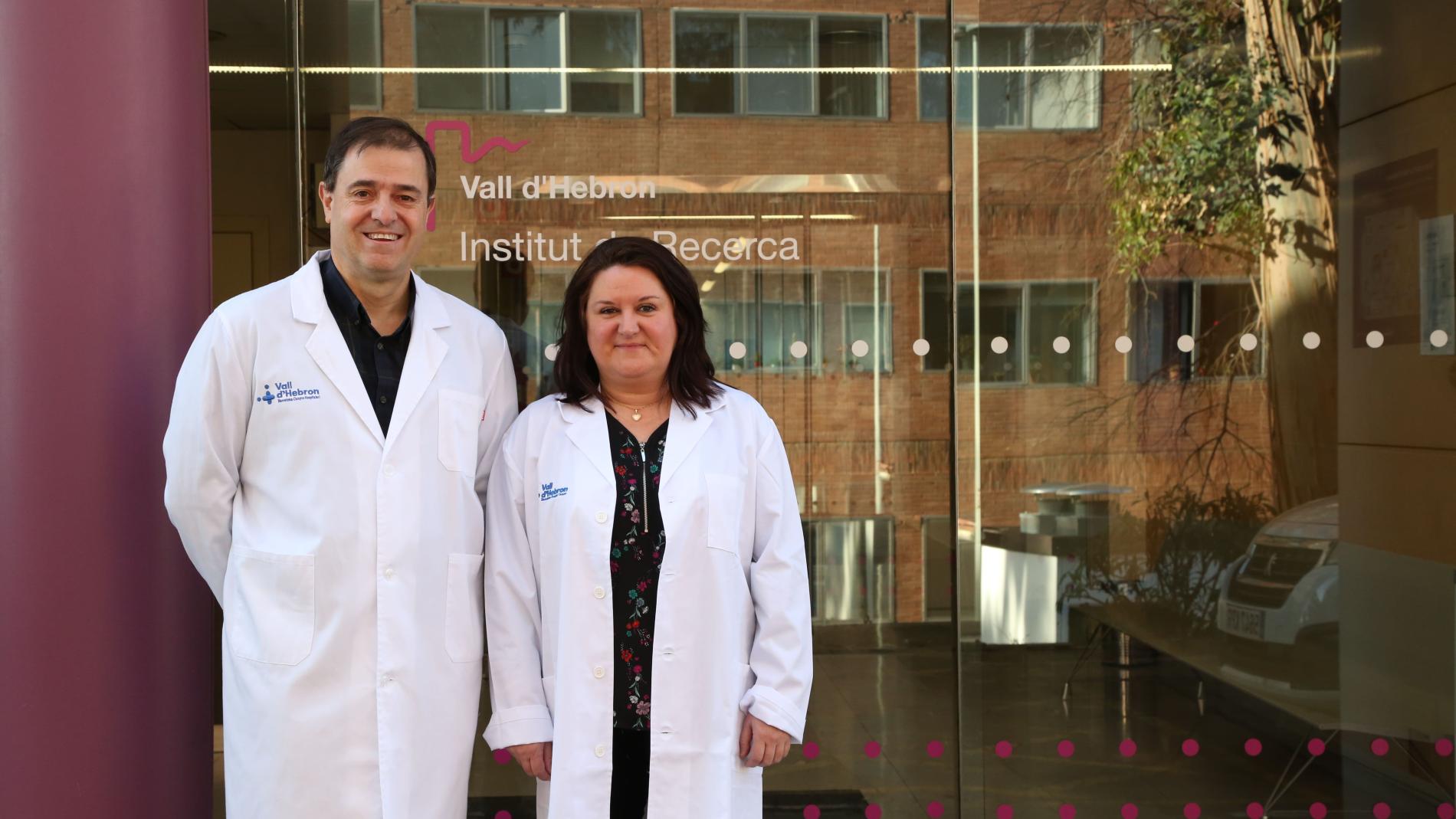 El Dr. Xavier Muñoz i la Dra. María Jesús Cruz