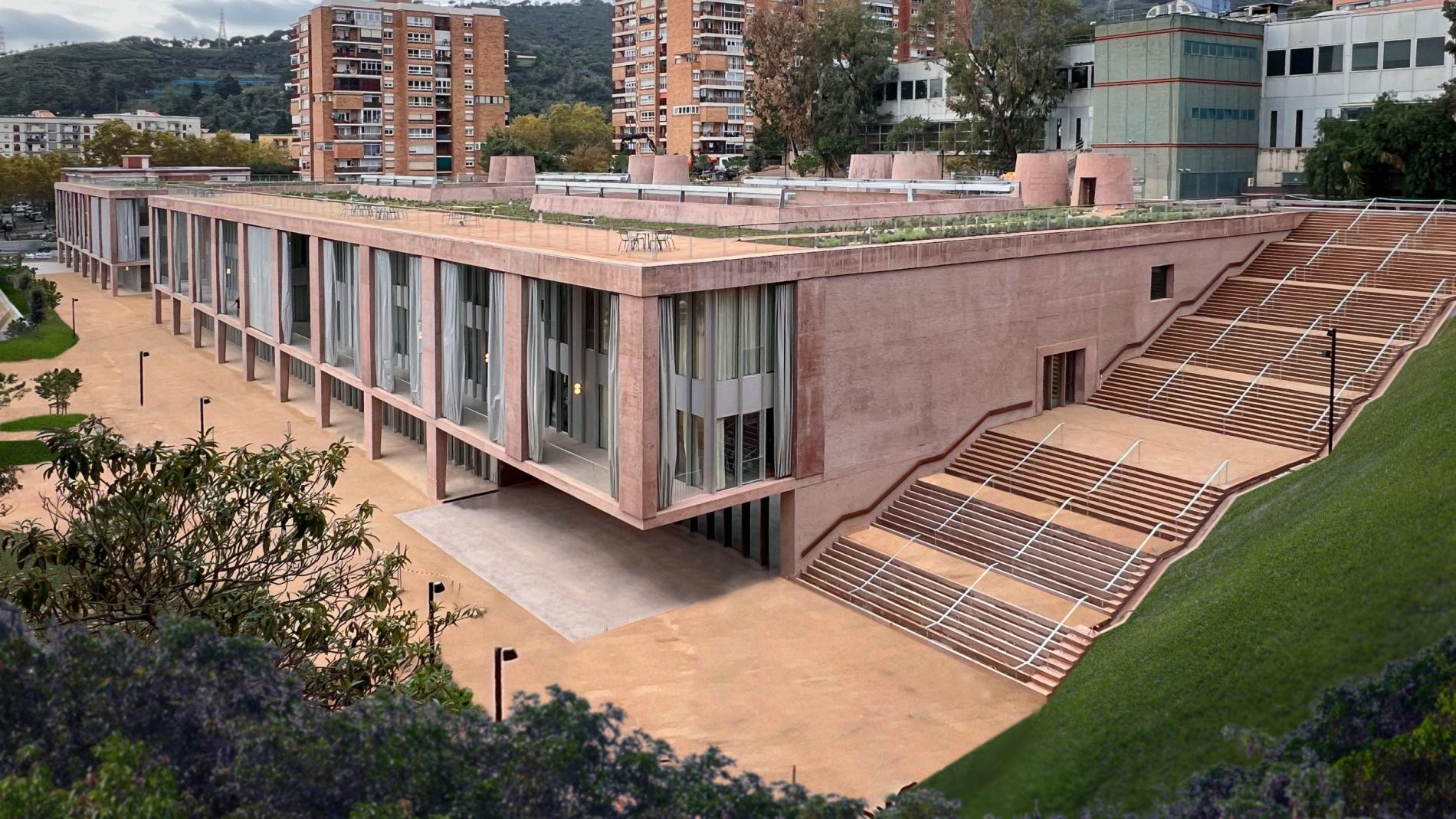 Fotografia de l'Edifici Central del VHIR ja finalitzat l'any 2025