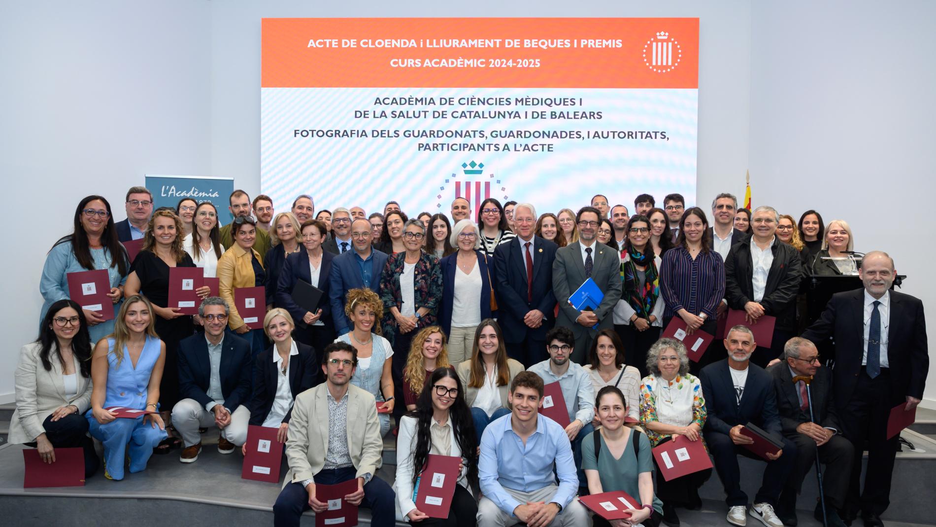 Premis i beques de l'Acadèmia de Ciències Mèdiques i de la Salut de Catalunya i de Balears