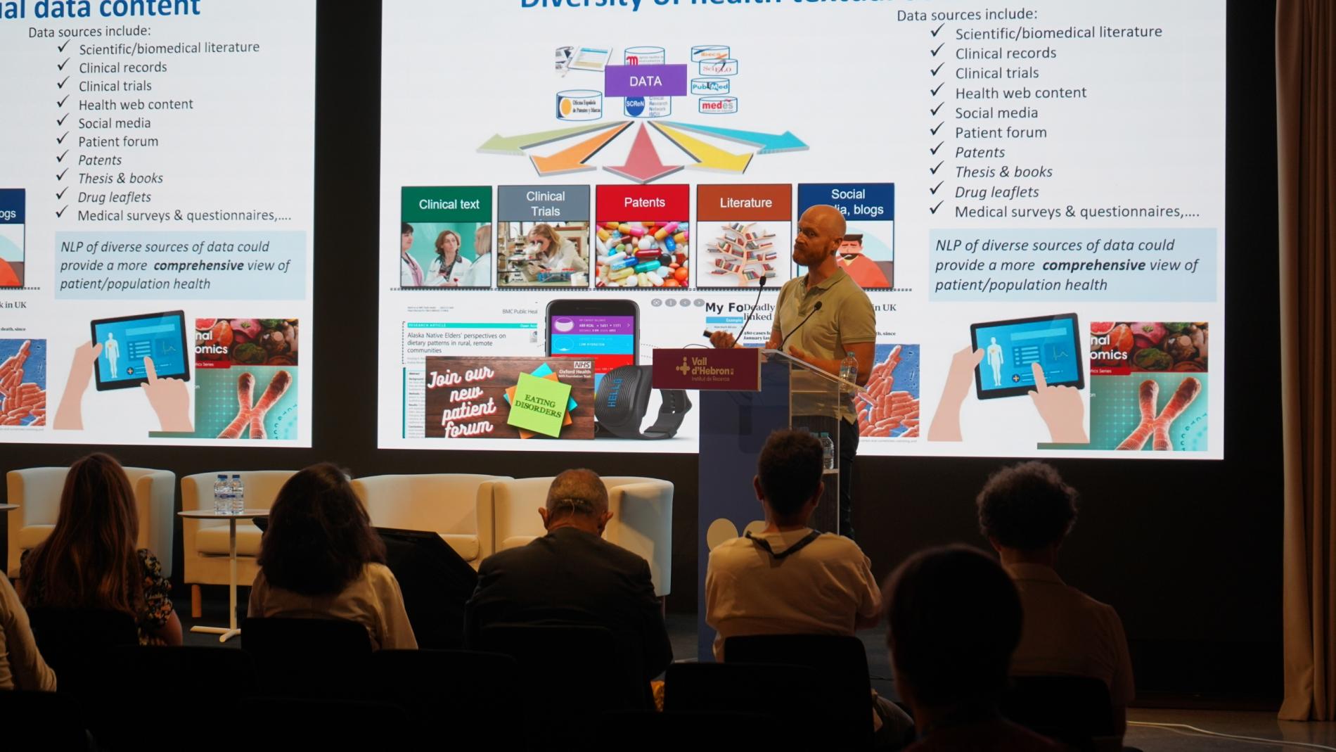 Dr. Martin Krallinger