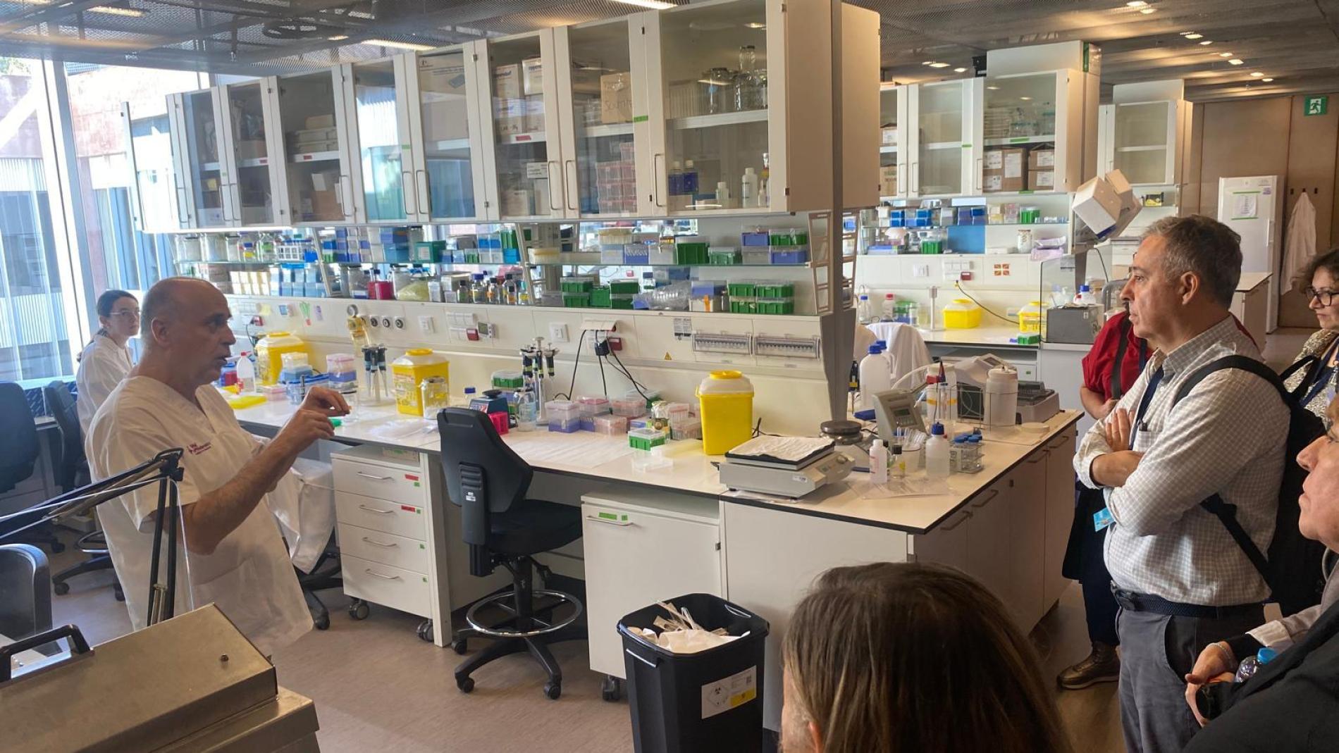 Associacions de pacients amb el Dr. Ramon Martí