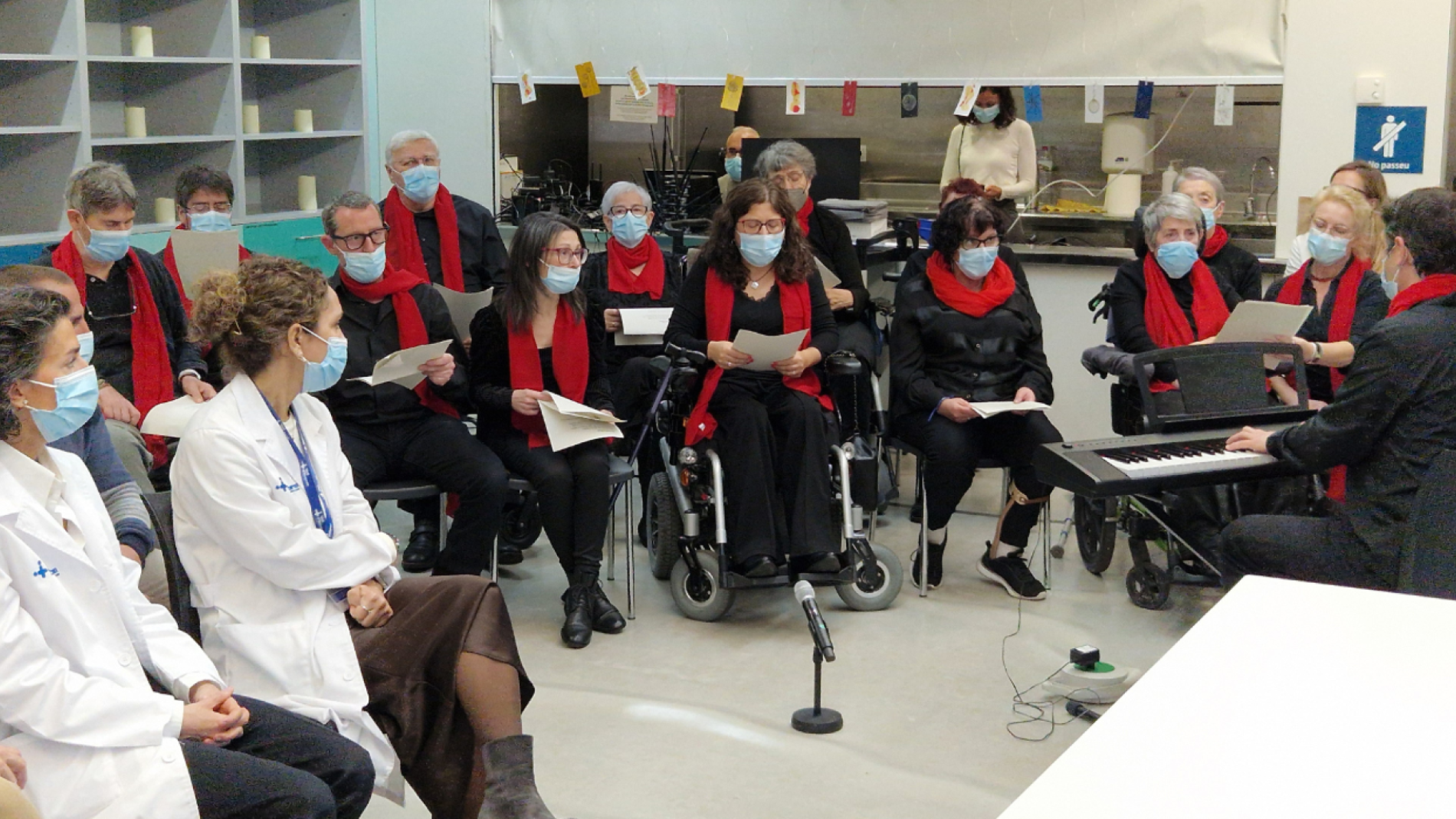 Visita consellera de Salut al Cemcat