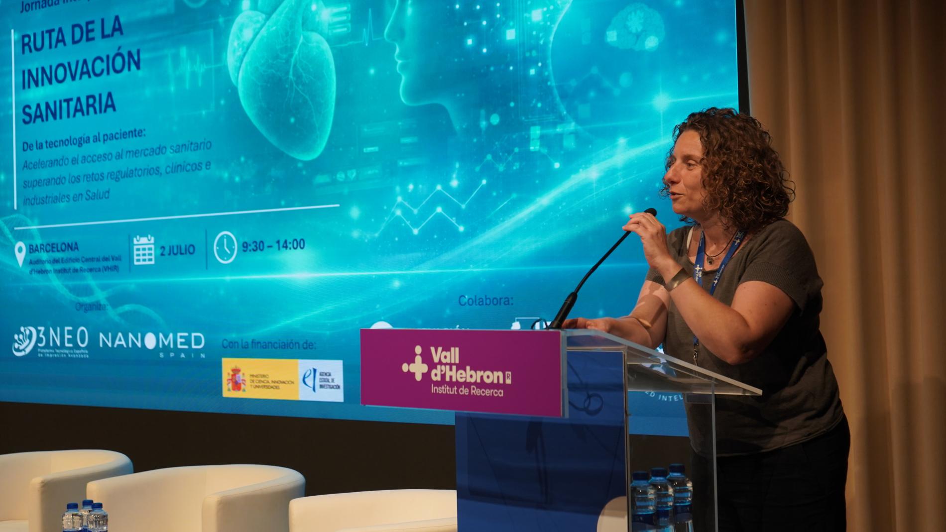 Dr Anna Santamaria